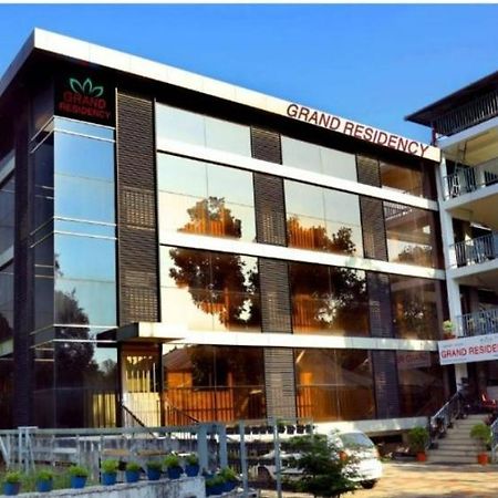 Airport Cochin Grand Residency , Nedumbassery Angamali Exterior photo