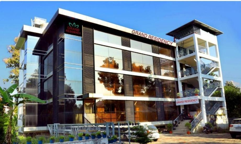 Airport Cochin Grand Residency , Nedumbassery Angamali Exterior photo